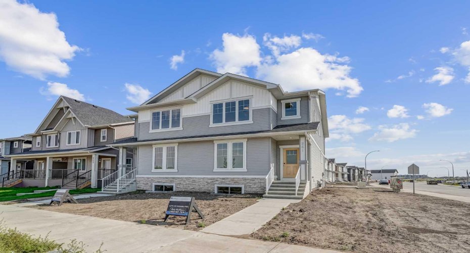 261 Bridgeport Gate, Chestermere, Alberta T1X 3E2, 3 Bedroom Bedrooms, 0 ,3 BathroomBathrooms,Residential,For Sale,Bridgeport,0,A2342878