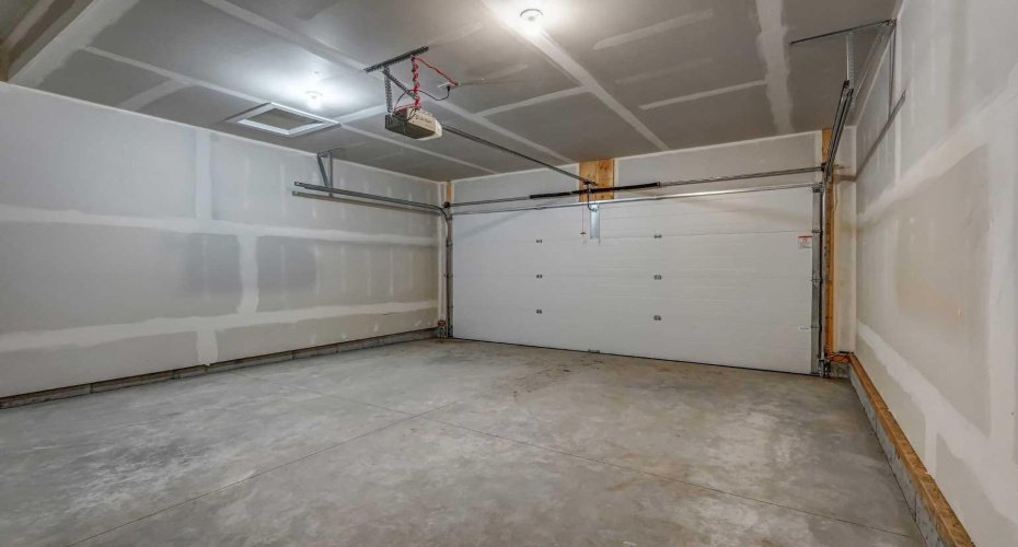 341 Dawson Wharf Road, Chestermere, Alberta T1X 2W4, 3 Bedroom Bedrooms, 0 ,3 BathroomBathrooms,Residential,For Sale,Dawson Wharf,0,A2342940