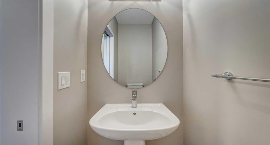 341 Dawson Wharf Road, Chestermere, Alberta T1X 2W4, 3 Bedroom Bedrooms, 0 ,3 BathroomBathrooms,Residential,For Sale,Dawson Wharf,0,A2342940