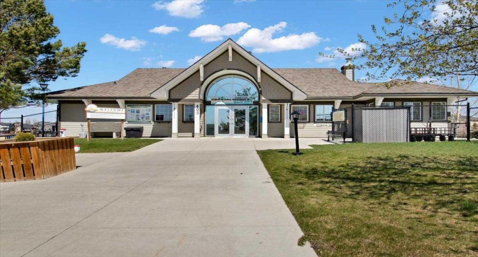 92 Crystal Shores, Okotoks, Alberta T1S 2M9, 1 Bedroom Bedrooms, 0 ,1 BathroomBathrooms,Residential,For Sale,Crystal Shores,0,A2341912