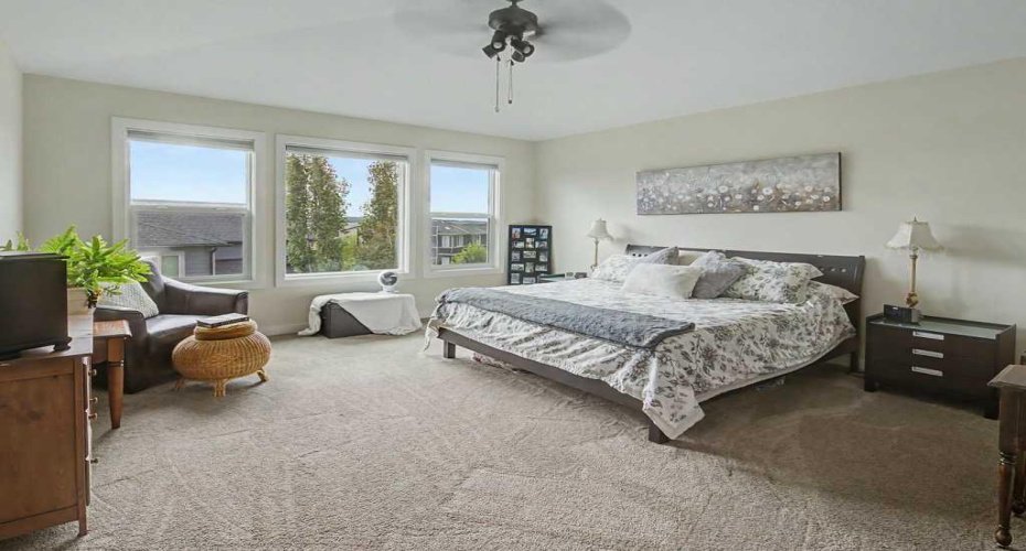 3 Ranchers Way, Okotoks, Alberta T1S 0P3, 4 Bedroom Bedrooms, 0 ,3 BathroomBathrooms,Residential,For Sale,Ranchers,0,A2344142