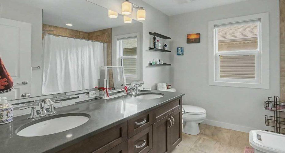 3 Ranchers Way, Okotoks, Alberta T1S 0P3, 4 Bedroom Bedrooms, 0 ,3 BathroomBathrooms,Residential,For Sale,Ranchers,0,A2344142