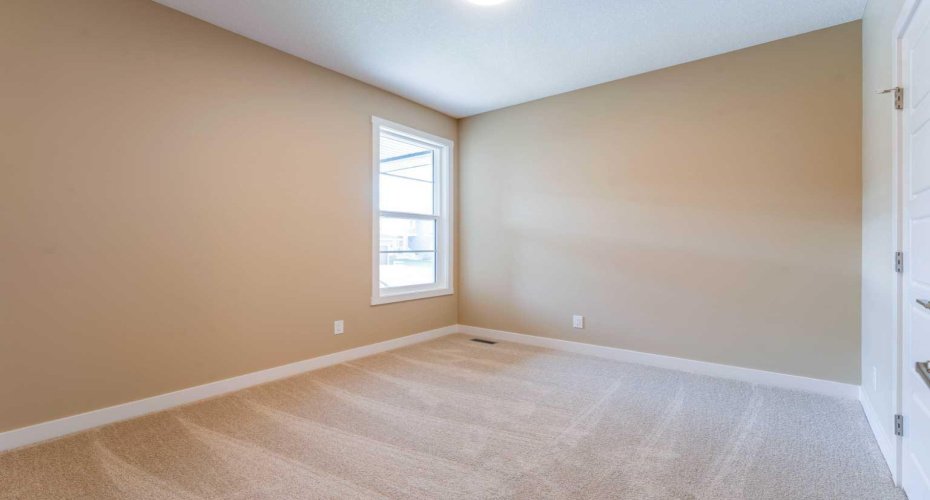 131 Waterford Manor, Chestermere, Alberta T1X 2Z6, 4 Bedroom Bedrooms, 0 ,3 BathroomBathrooms,Residential,For Sale,Waterford,0,A2344522