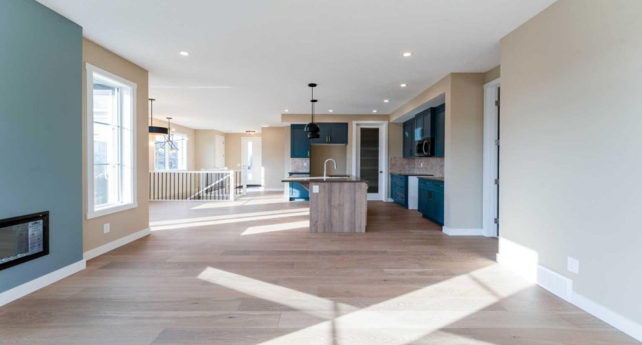 131 Waterford Manor, Chestermere, Alberta T1X 2Z6, 4 Bedroom Bedrooms, 0 ,3 BathroomBathrooms,Residential,For Sale,Waterford,0,A2344522