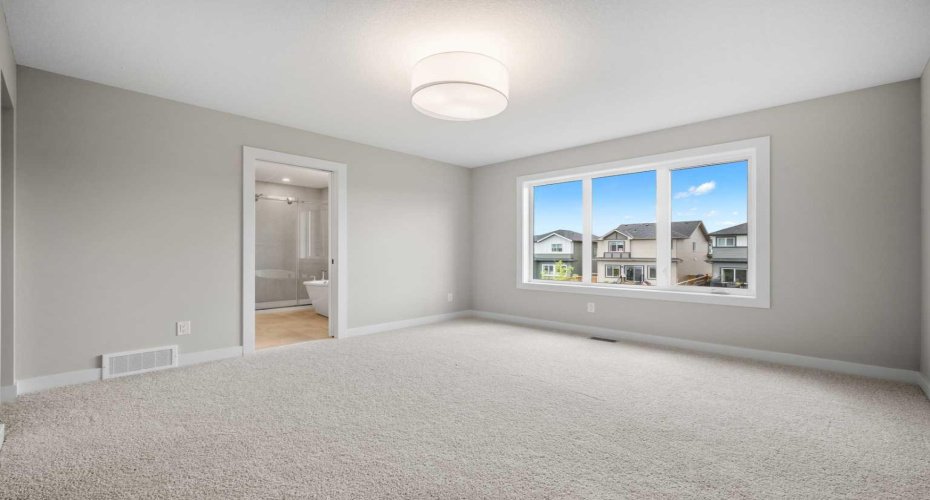 116 Quartz Crescent, Cochrane, Alberta T4C 3G2, 3 Bedroom Bedrooms, 0 ,3 BathroomBathrooms,Residential,For Sale,Quartz,0,A2346327