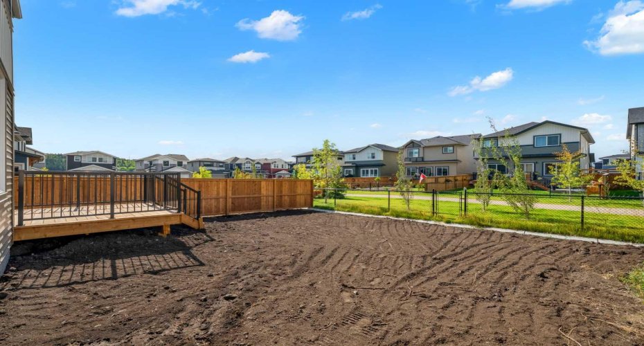 116 Quartz Crescent, Cochrane, Alberta T4C 3G2, 3 Bedroom Bedrooms, 0 ,3 BathroomBathrooms,Residential,For Sale,Quartz,0,A2346327