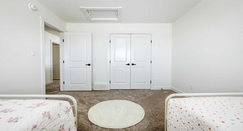 103 Tillotson Drive, Okotoks, Alberta T1S 4S8, 4 Bedroom Bedrooms, 0 ,3 BathroomBathrooms,Residential,For Sale,Tillotson,0,A2345849