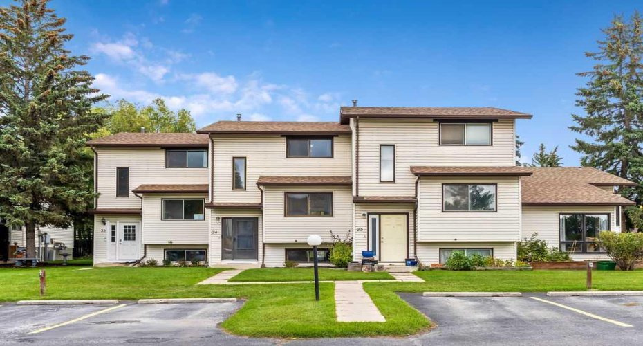 73 Glenbrook Crescent, Cochrane, Alberta T4C 1G1, 3 Bedroom Bedrooms, 0 ,2 BathroomBathrooms,Residential,For Sale,Glenbrook,0,A2345408