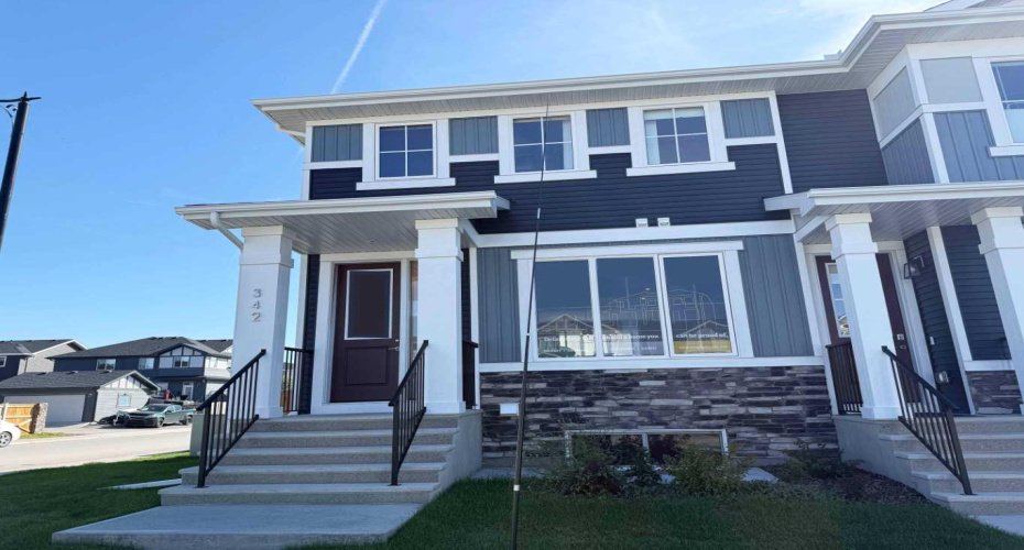 342 Sundown Road, Cochrane, Alberta T4C 3H2, 3 Bedroom Bedrooms, 0 ,3 BathroomBathrooms,Residential,For Sale,Sundown,0,A2346464