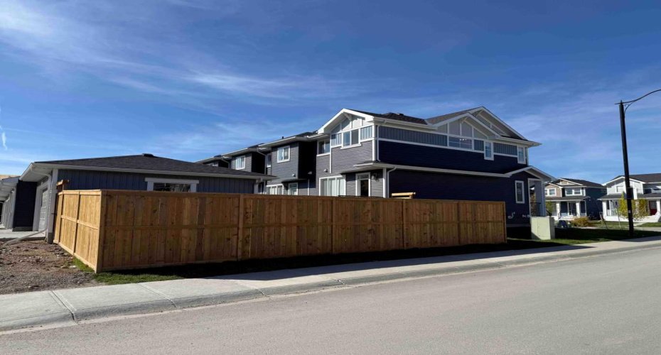 342 Sundown Road, Cochrane, Alberta T4C 3H2, 3 Bedroom Bedrooms, 0 ,3 BathroomBathrooms,Residential,For Sale,Sundown,0,A2346464