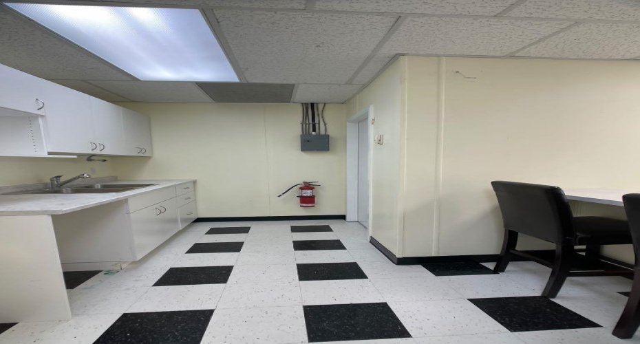 211 Main Street SW, Falher, Alberta T0H 1M0, ,Commercial,For Sale,Main Street SW,A2057929