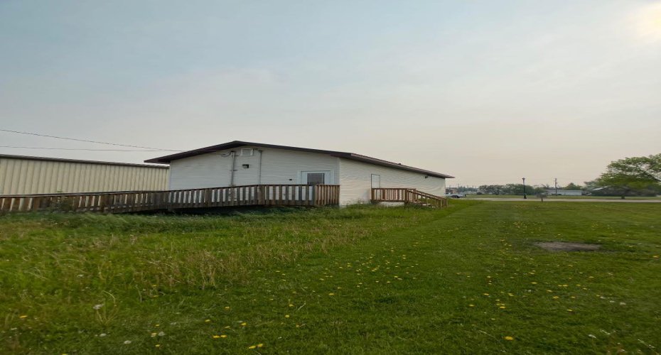 211 Main Street SW, Falher, Alberta T0H 1M0, ,Commercial,For Sale,Main Street SW,A2057929