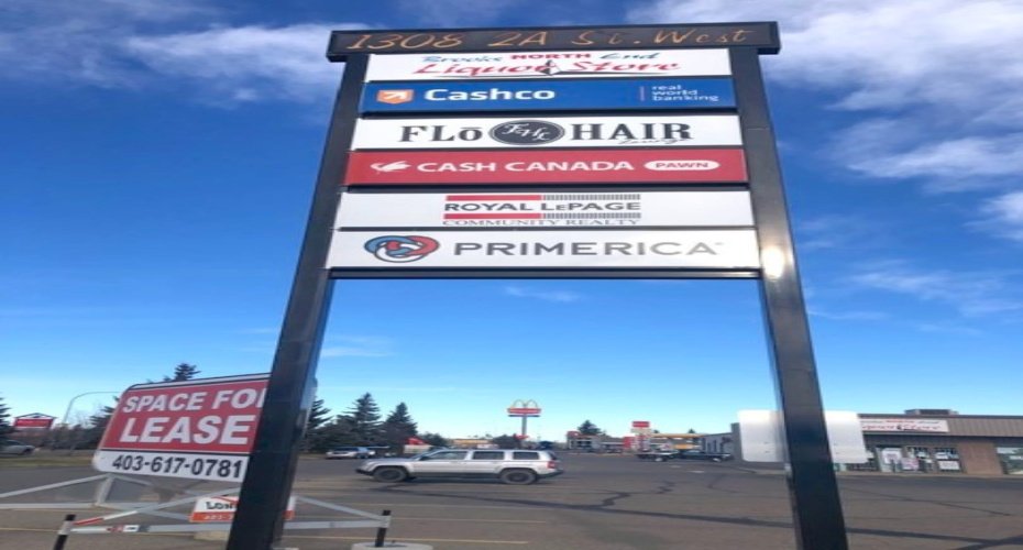 1308 2A Street, Brooks, Alberta T1R 0V5, ,Commercial,For Sale,BROOKS PLAZA,2A,A2062920