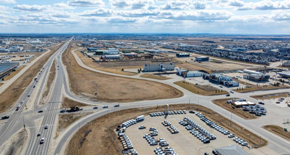 15502B 101 Street, Clairmont, Alberta T8V 0P7, ,Commercial,For Lease,101,A2122173