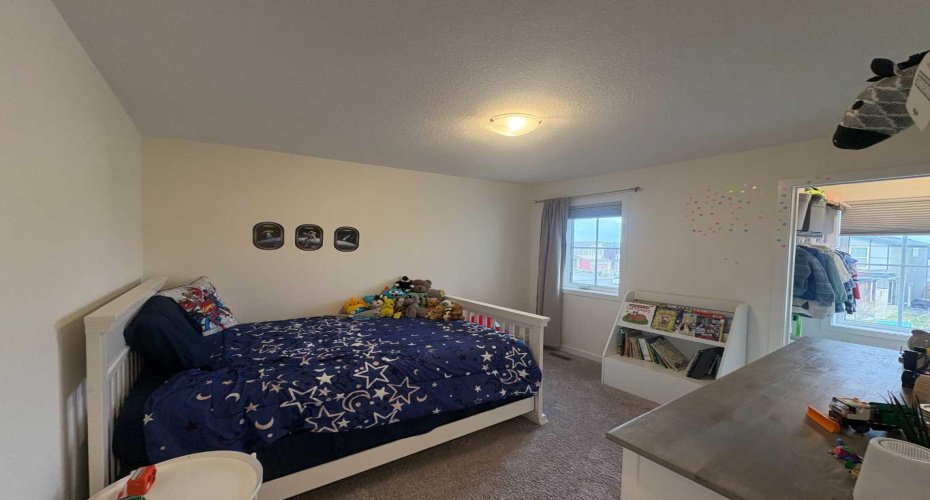 476 CHINOOK GATE SQUARE Street, Airdrie, Alberta T4B 4V9, 3 Bedroom Bedrooms, 0 ,3 BathroomBathrooms,Residential,For Sale,CHINOOK GATE SQUARE,0,A2353990