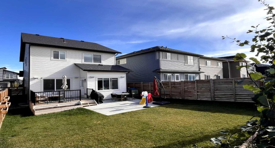 476 CHINOOK GATE SQUARE Street, Airdrie, Alberta T4B 4V9, 3 Bedroom Bedrooms, 0 ,3 BathroomBathrooms,Residential,For Sale,CHINOOK GATE SQUARE,0,A2353990