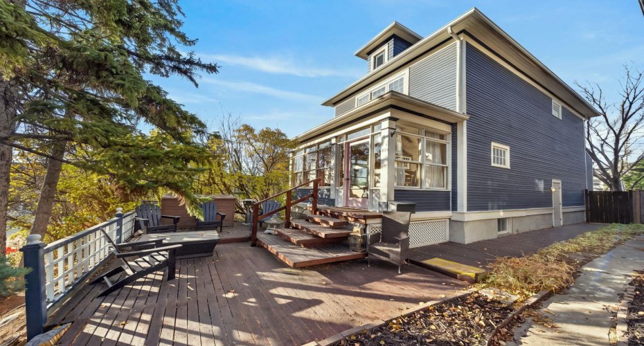 2619 15 Street, Calgary, Alberta T2T 3Z8, 4 Bedroom Bedrooms, 0 ,2 BathroomBathrooms,Residential,For Sale,15,0,A2353900