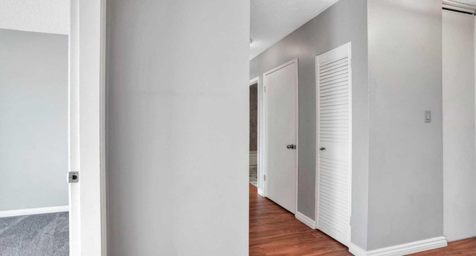 635 56 Avenue, Calgary, Alberta T2V 0G9, 2 Bedroom Bedrooms, 0 ,1 BathroomBathrooms,Residential,For Sale,56,0,A2353570