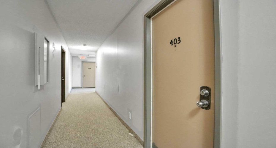 635 56 Avenue, Calgary, Alberta T2V 0G9, 2 Bedroom Bedrooms, 0 ,1 BathroomBathrooms,Residential,For Sale,56,0,A2353570