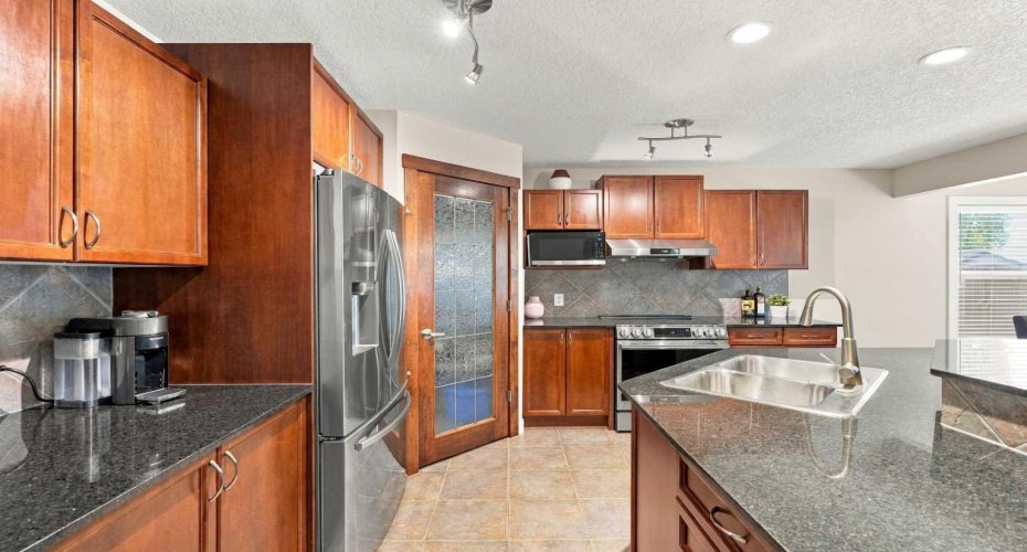185 Silverado Plains Close, Calgary, Alberta T2X 0G4, 4 Bedroom Bedrooms, 0 ,4 BathroomBathrooms,Residential,For Sale,Silverado Plains,0,A2354183