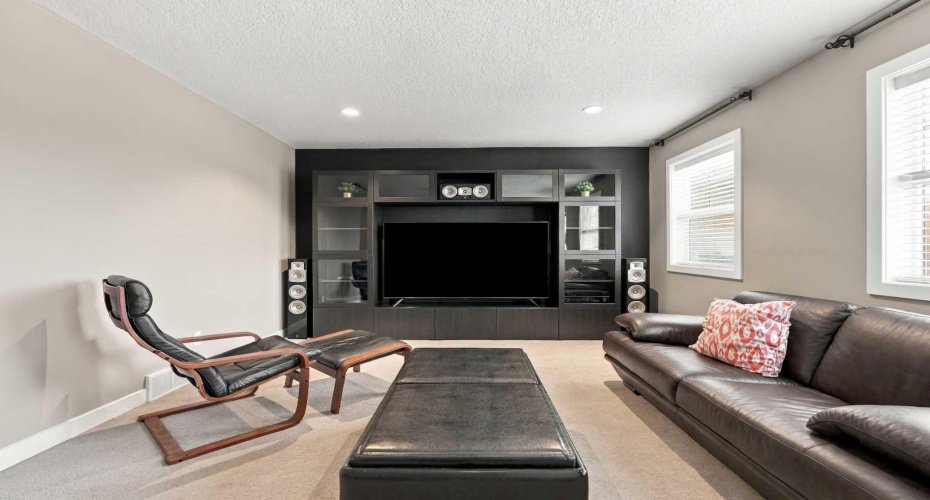 185 Silverado Plains Close, Calgary, Alberta T2X 0G4, 4 Bedroom Bedrooms, 0 ,4 BathroomBathrooms,Residential,For Sale,Silverado Plains,0,A2354183