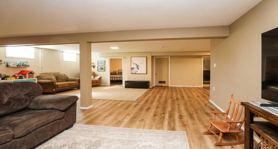 298 1 Avenue, Glenwood, Alberta T0K 2R0, 5 Bedroom Bedrooms, 0 ,2 BathroomBathrooms,Residential,For Sale,1,0,A2348325