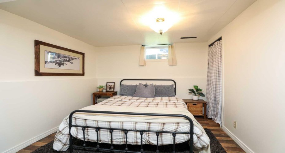 298 1 Avenue, Glenwood, Alberta T0K 2R0, 5 Bedroom Bedrooms, 0 ,2 BathroomBathrooms,Residential,For Sale,1,0,A2348325