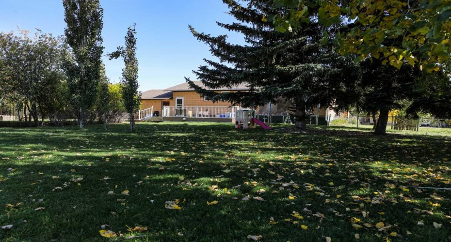 298 1 Avenue, Glenwood, Alberta T0K 2R0, 5 Bedroom Bedrooms, 0 ,2 BathroomBathrooms,Residential,For Sale,1,0,A2348325
