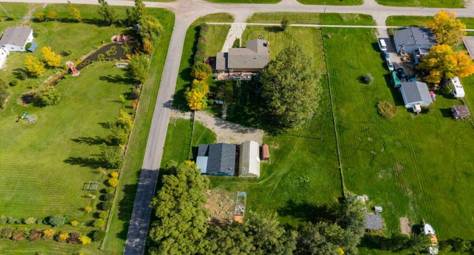 298 1 Avenue, Glenwood, Alberta T0K 2R0, 5 Bedroom Bedrooms, 0 ,2 BathroomBathrooms,Residential,For Sale,1,0,A2348325
