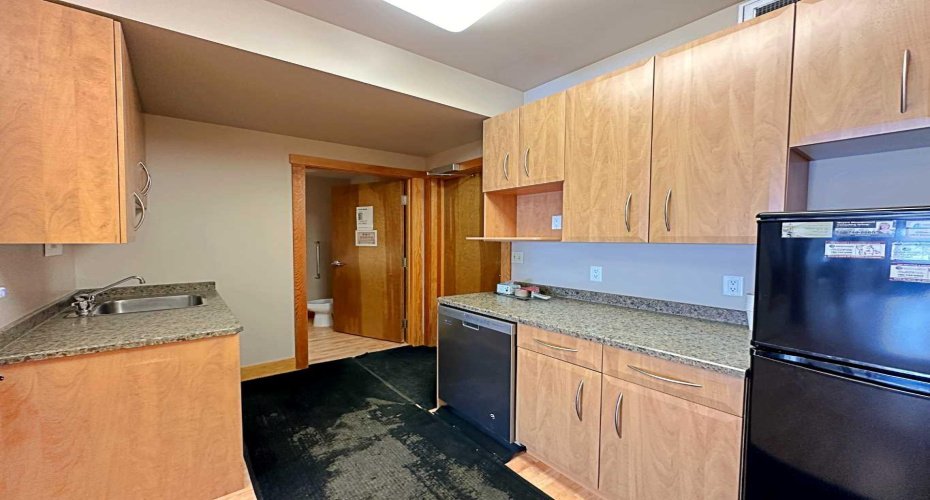 380 Mackenzie Boulevard, Fort McMurray, Alberta T9H 4C4, ,Commercial,For Sale,380 Mackenzie Boulevard,Mackenzie,A2116428