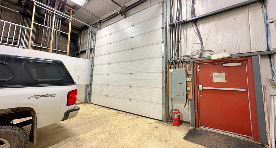 380 Mackenzie Boulevard, Fort McMurray, Alberta T9H 4C4, ,Commercial,For Sale,380 Mackenzie Boulevard,Mackenzie,A2116428