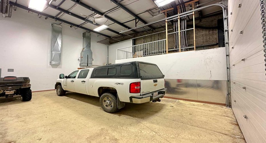 380 Mackenzie Boulevard, Fort McMurray, Alberta T9H 4C4, ,Commercial,For Sale,380 Mackenzie Boulevard,Mackenzie,A2116428