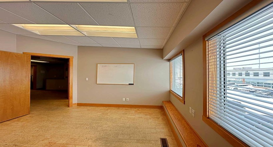 380 Mackenzie Boulevard, Fort McMurray, Alberta T9H 4C4, ,Commercial,For Sale,380 Mackenzie Boulevard,Mackenzie,A2116428