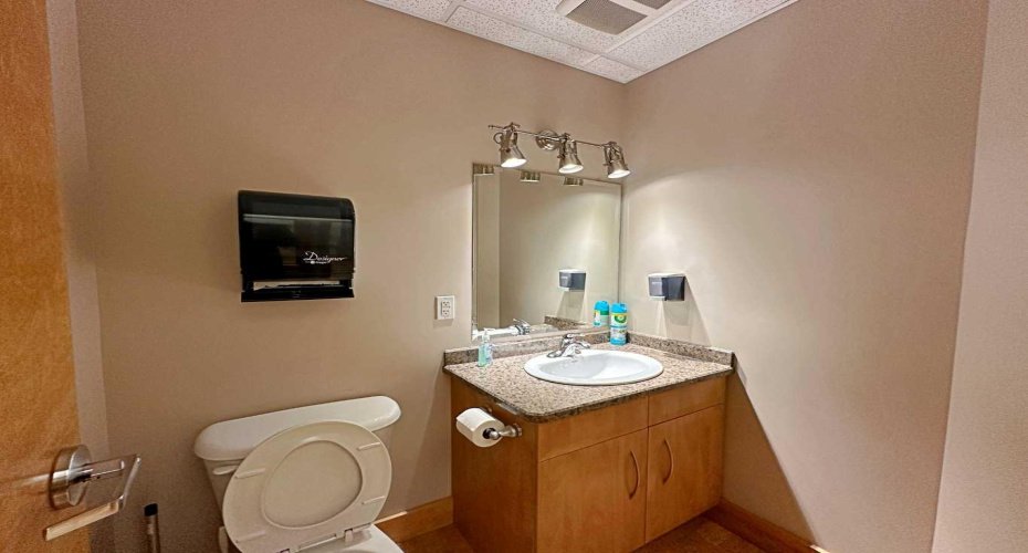 380 Mackenzie Boulevard, Fort McMurray, Alberta T9H 4C4, ,Commercial,For Sale,380 Mackenzie Boulevard,Mackenzie,A2116428