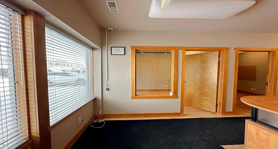 380 Mackenzie Boulevard, Fort McMurray, Alberta T9H 4C4, ,Commercial,For Sale,380 Mackenzie Boulevard,Mackenzie,A2116428