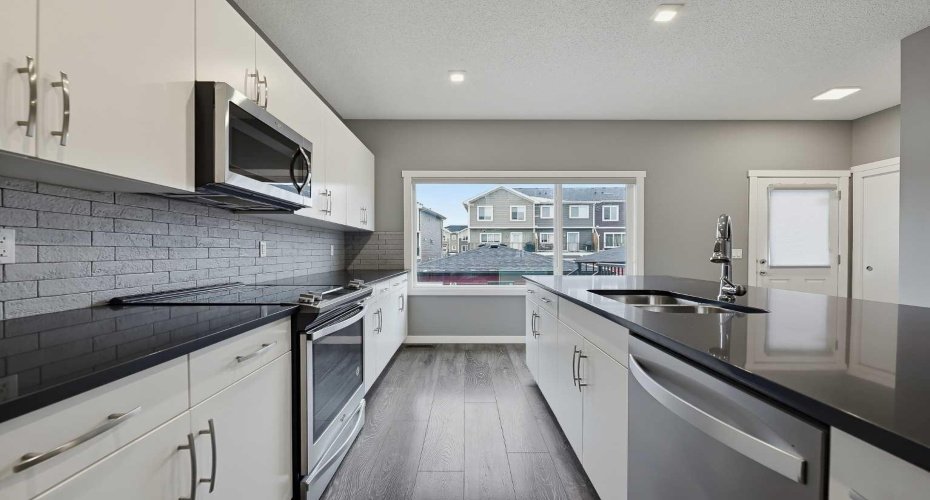 56 Sundown View, Cochrane, Alberta T4C2M7, 4 Bedroom Bedrooms, 0 ,4 BathroomBathrooms,Residential,For Sale,Sundown,0,A2354866