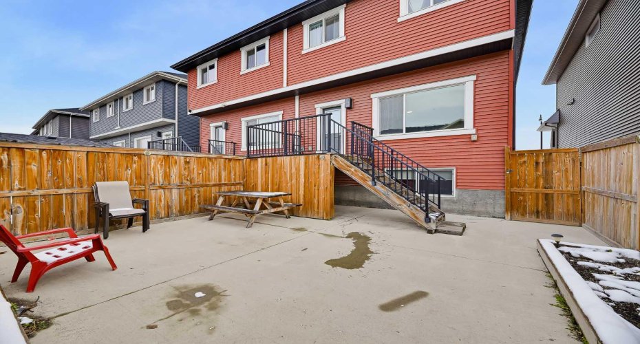 56 Sundown View, Cochrane, Alberta T4C2M7, 4 Bedroom Bedrooms, 0 ,4 BathroomBathrooms,Residential,For Sale,Sundown,0,A2354866
