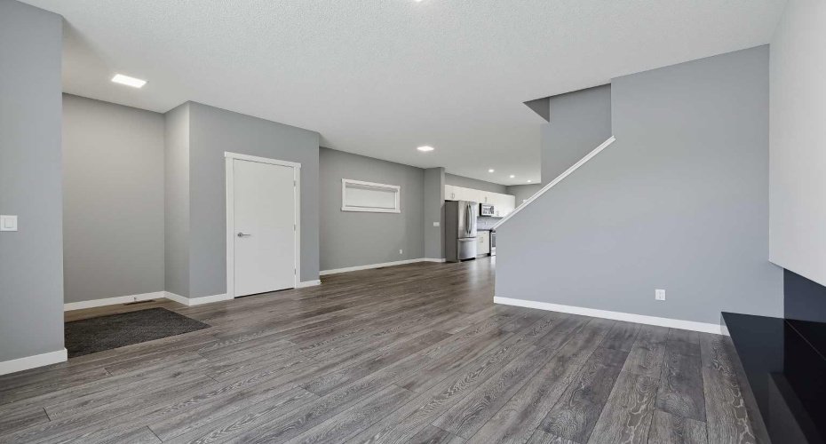 56 Sundown View, Cochrane, Alberta T4C2M7, 4 Bedroom Bedrooms, 0 ,4 BathroomBathrooms,Residential,For Sale,Sundown,0,A2354866
