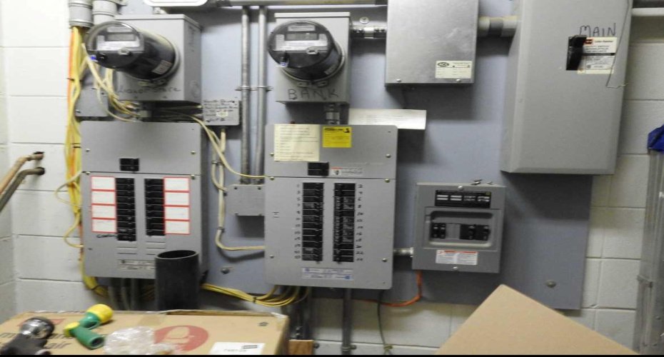 4802 49 Street, Hardisty, Alberta T0B1V0, ,Commercial,For Sale,Lakeview Liquor Store / Hardisty Laundry Service,49,A2124751