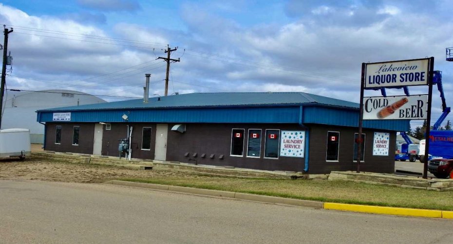 4802 49 Street, Hardisty, Alberta T0B1V0, ,Commercial,For Sale,Lakeview Liquor Store / Hardisty Laundry Service,49,A2124751