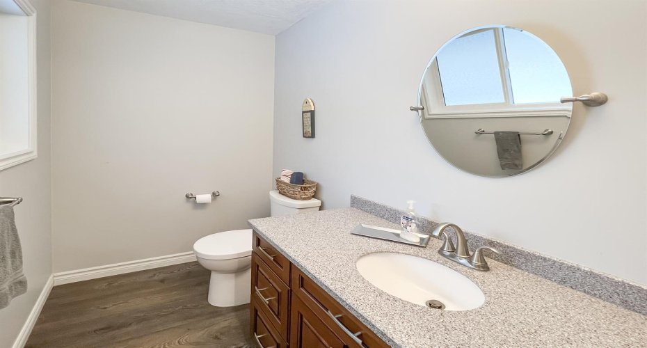 1 Key Cove Estates #5, Joussard, Alberta T0G 1J0, 3 Bedrooms Bedrooms, ,4 BathroomsBathrooms,Residential,For Sale,#5,A2014924