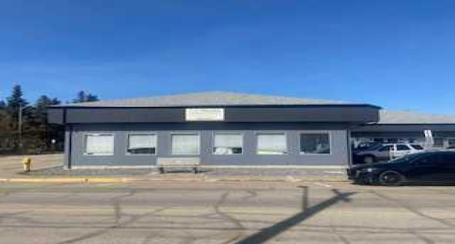 5104 51 Ave, Whitecourt, Alberta T7S 1N8, ,Commercial,For Lease,51 Ave,A2130323