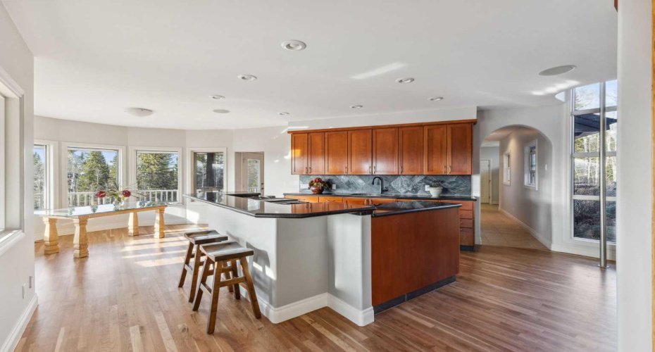 304075 Highway 549 W, Rural Foothills County, Alberta T0L 1K0, 6 Bedrooms Bedrooms, ,5 BathroomsBathrooms,Residential,For Sale,Highway 549 W,A2055162