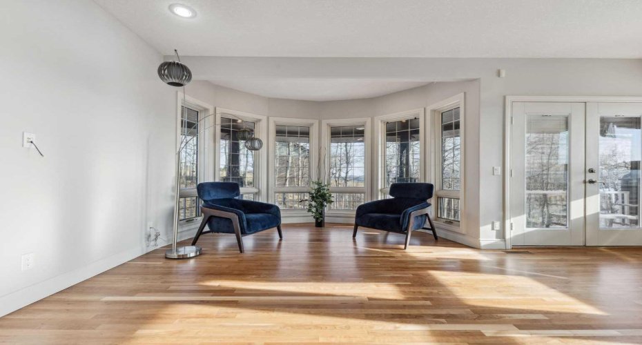 304075 Highway 549 W, Rural Foothills County, Alberta T0L 1K0, 6 Bedrooms Bedrooms, ,5 BathroomsBathrooms,Residential,For Sale,Highway 549 W,A2055162