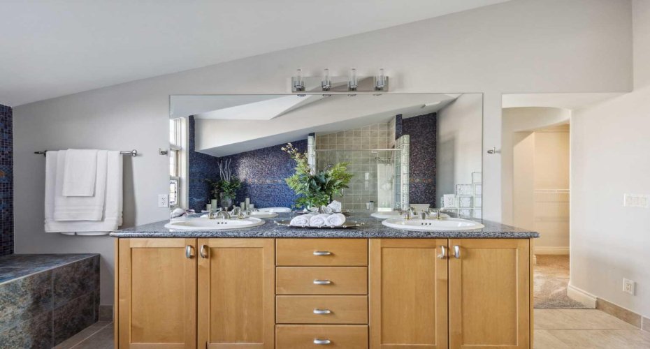 304075 Highway 549 W, Rural Foothills County, Alberta T0L 1K0, 6 Bedrooms Bedrooms, ,5 BathroomsBathrooms,Residential,For Sale,Highway 549 W,A2055162