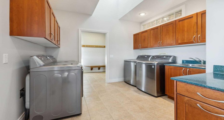 304075 Highway 549 W, Rural Foothills County, Alberta T0L 1K0, 6 Bedrooms Bedrooms, ,5 BathroomsBathrooms,Residential,For Sale,Highway 549 W,A2055162