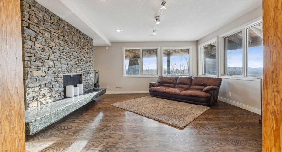 304075 Highway 549 W, Rural Foothills County, Alberta T0L 1K0, 6 Bedrooms Bedrooms, ,5 BathroomsBathrooms,Residential,For Sale,Highway 549 W,A2055162