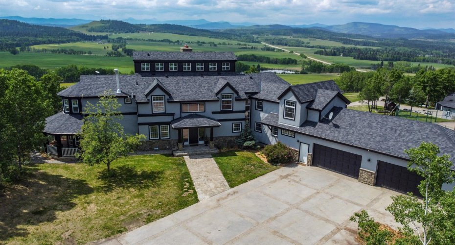 304075 Highway 549 W, Rural Foothills County, Alberta T0L 1K0, 6 Bedrooms Bedrooms, ,5 BathroomsBathrooms,Residential,For Sale,Highway 549 W,A2055162