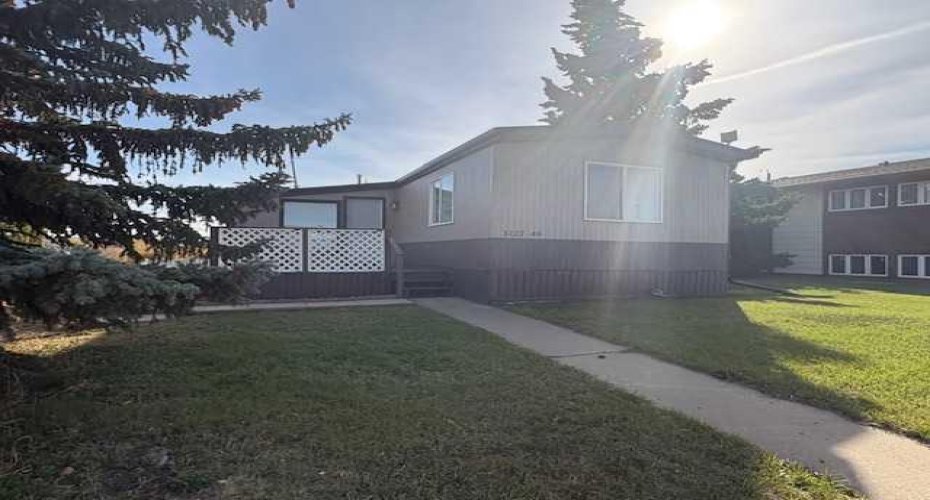 5127 49 Street, Hardisty, Alberta T0B 1V0, 3 Bedrooms Bedrooms, ,1 BathroomBathrooms,Residential,For Sale,49,A2132791