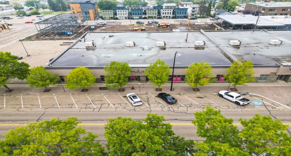 4840 50 Street, Camrose, Alberta T4V 1P7, ,Commercial,For Sale,50,A2102774